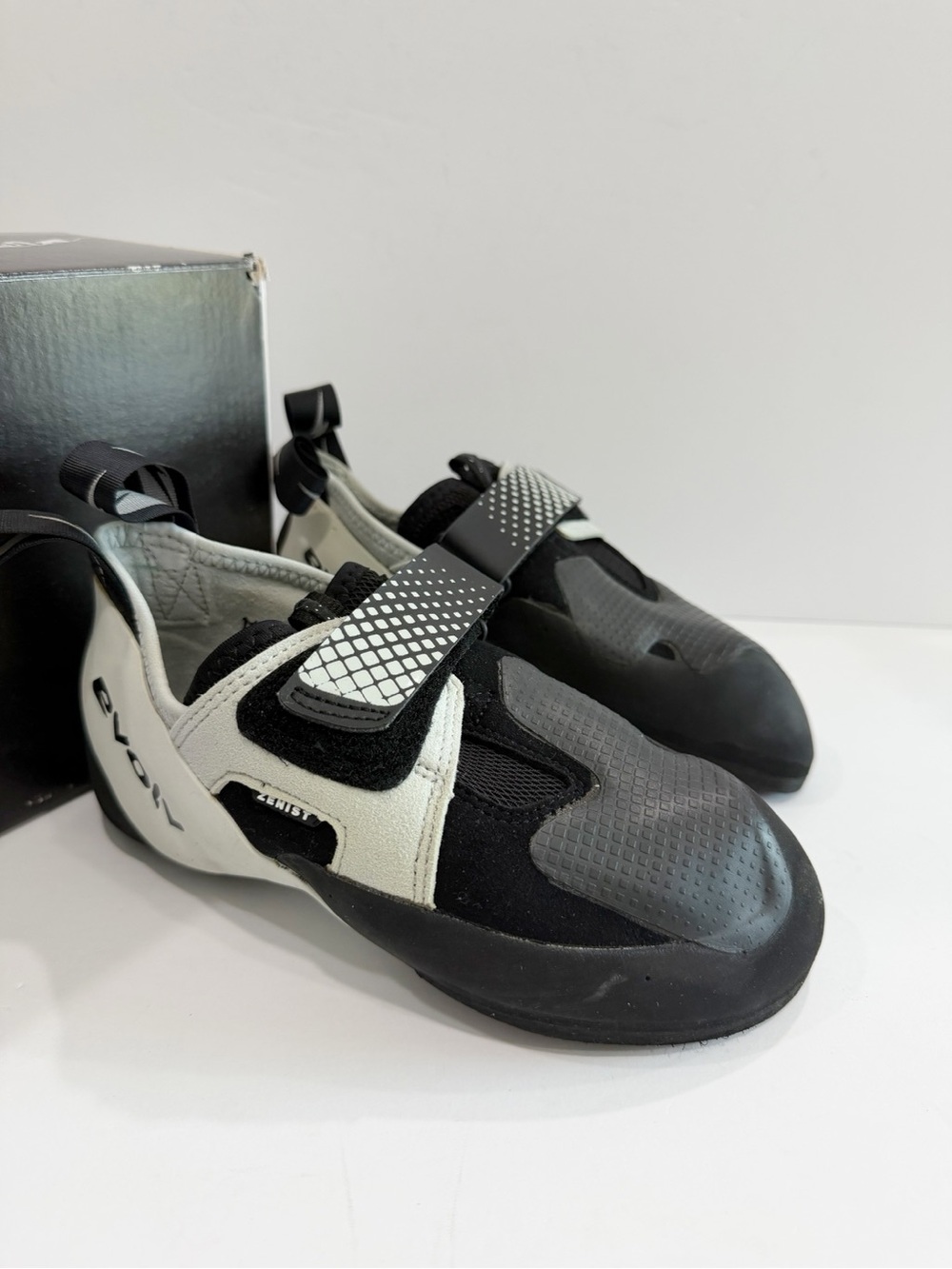 Evolv Zenist Men’s Climbing Shoes